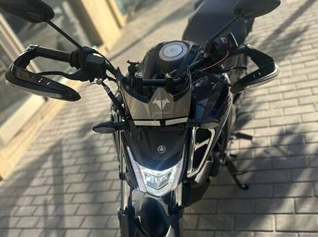 Yamaha FZ-S FI Deluxe