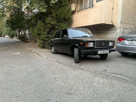 LADA (VAZ) 2107 2010