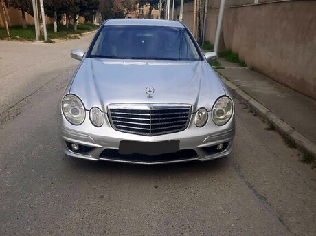 Mercedes E 220 d 2005