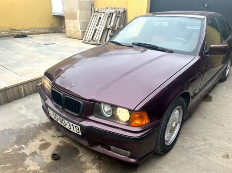 BMW 320 1993