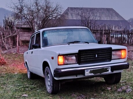LADA (VAZ) 2107 2005