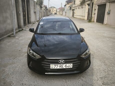 Hyundai Elantra 2016