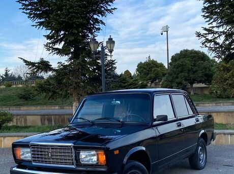 LADA (VAZ) 2107 2004
