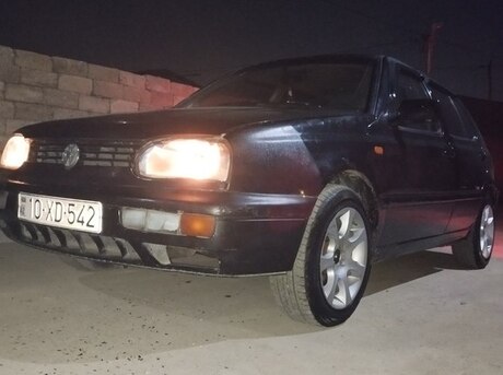 Volkswagen Golf 1998