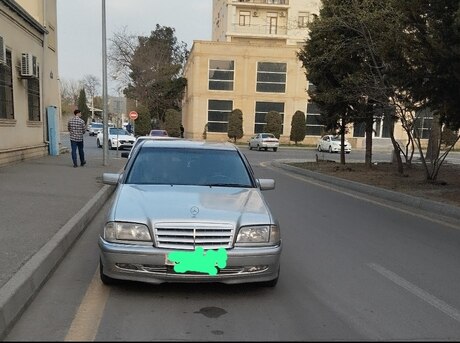Mercedes C 230 1998