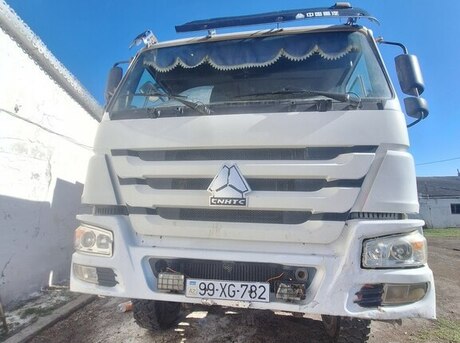 HOWO Sinotruk 2013