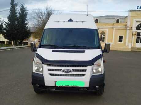 Ford Transit 2012