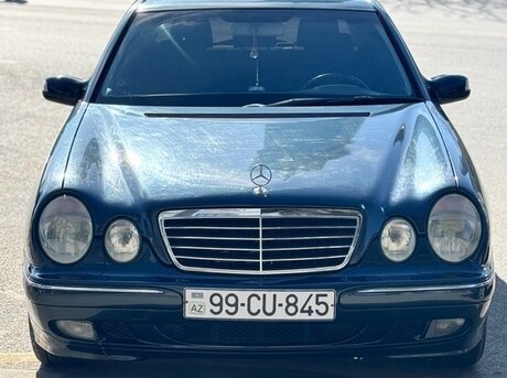 Mercedes E 240 2000