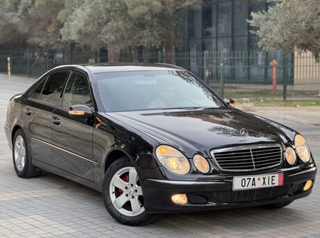 Mercedes E 220 d 2003