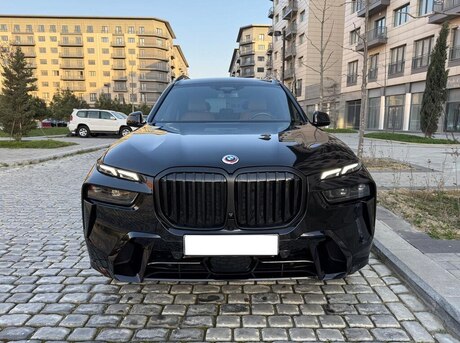BMW X7 2022