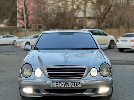 Mercedes E 320 2001