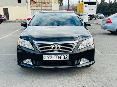 Toyota Camry 2012