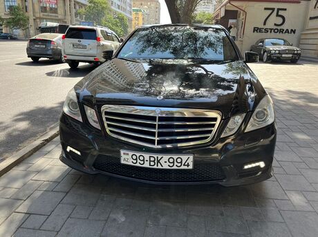 Mercedes 220 E 2011