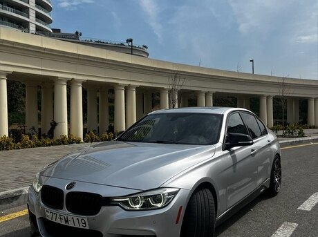 BMW 330 2016