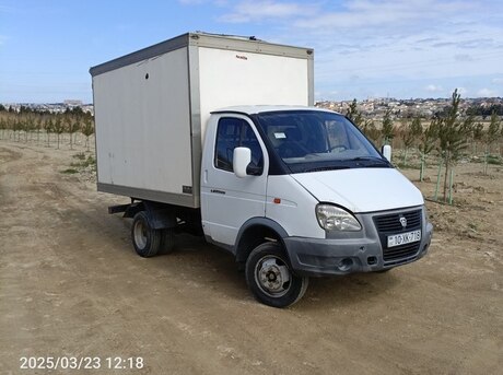 GAZ 330232-744 2005