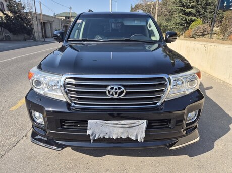 Toyota Land Cruiser 2013