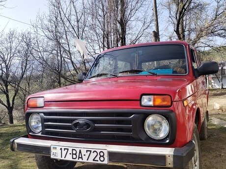LADA (VAZ) Niva 1990