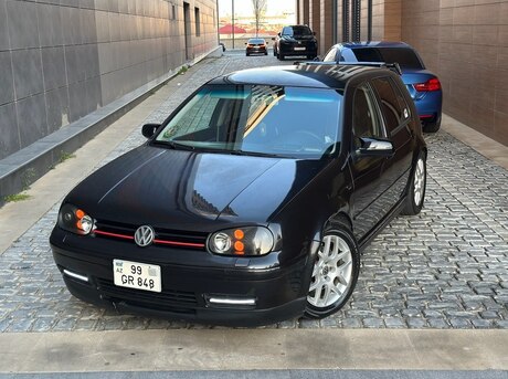 Volkswagen Golf 2002