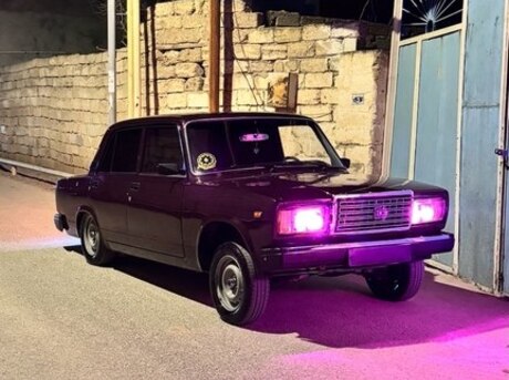 LADA (VAZ) 2107 2005