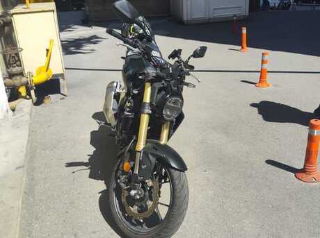 Honda CB300R
