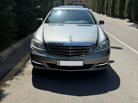 Mercedes S 250 2012