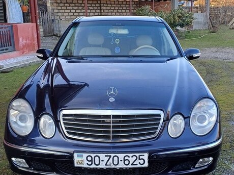 Mercedes E 240 2002