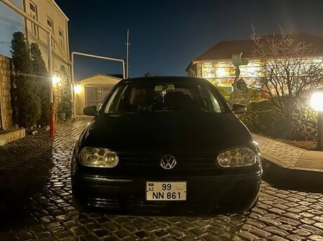 Volkswagen Golf 2001