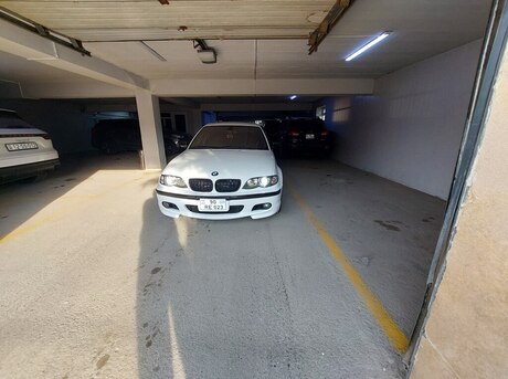 BMW 320 2002