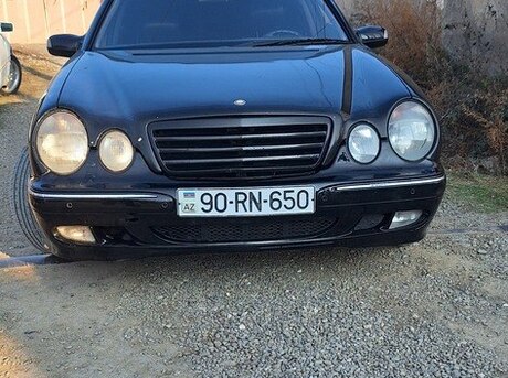 Mercedes E 270 2000