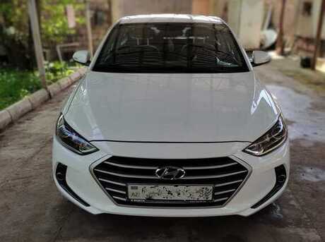 Hyundai Avante 2016