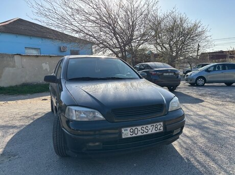 Opel Astra 2000
