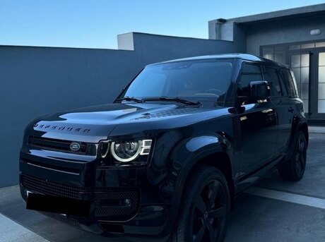 Land Rover Defender 2023