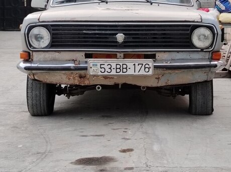 GAZ 24-10 1990
