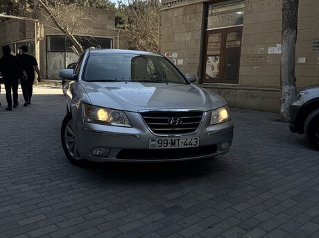 Hyundai Sonata 2009