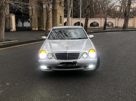 Mercedes E 200 1999