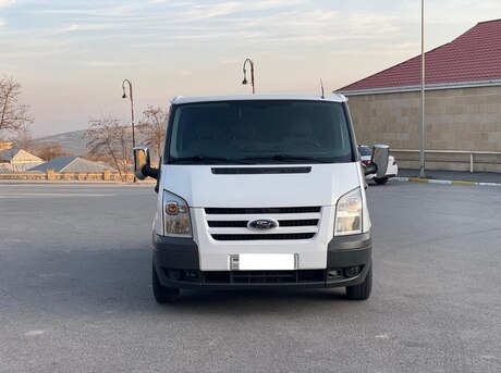 Ford Transit 2009