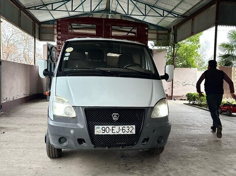GAZ 330232-744 2008
