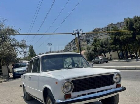 LADA (VAZ) 21011 1980