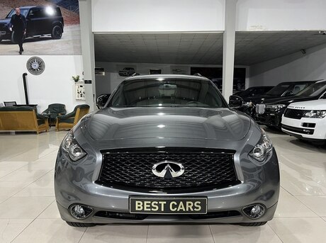 Infiniti QX70S