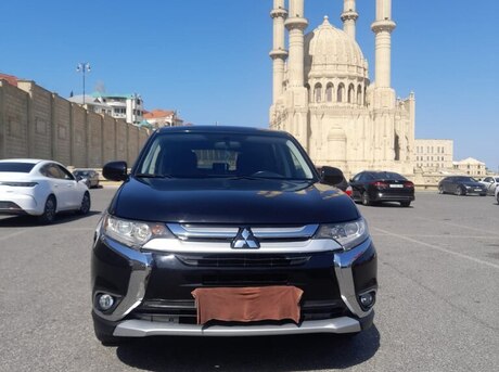 Mitsubishi Outlander 2015