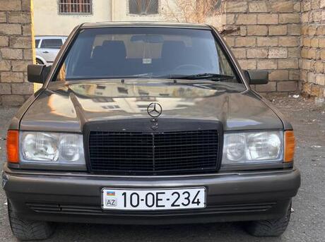 Mercedes 190 1992