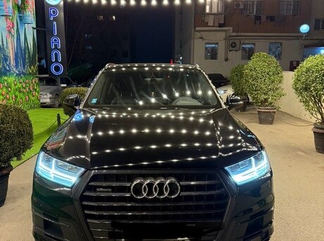 Audi Q7 2017