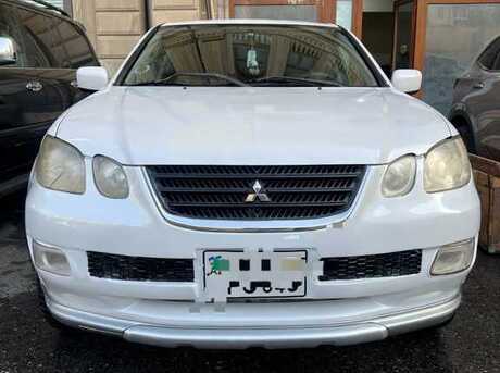 Mitsubishi Airtrek 2003