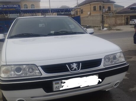 Peugeot 405 2020
