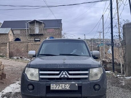 Mitsubishi Pajero 2007