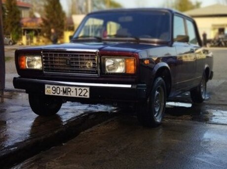 LADA (VAZ) 2107 2011
