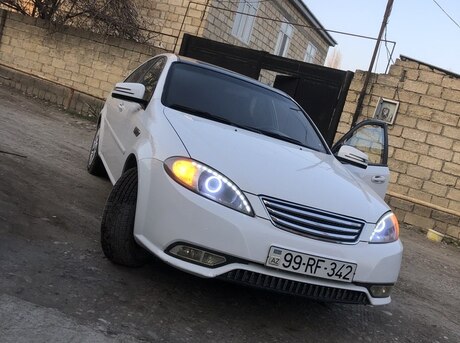 Daewoo Gentra 2014