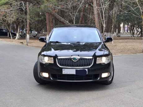 Skoda Superb 2012