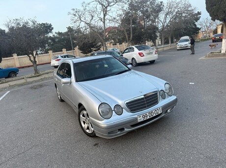 Mercedes E 240 1999
