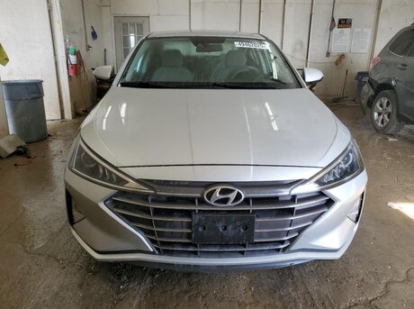 Hyundai Elantra 2019